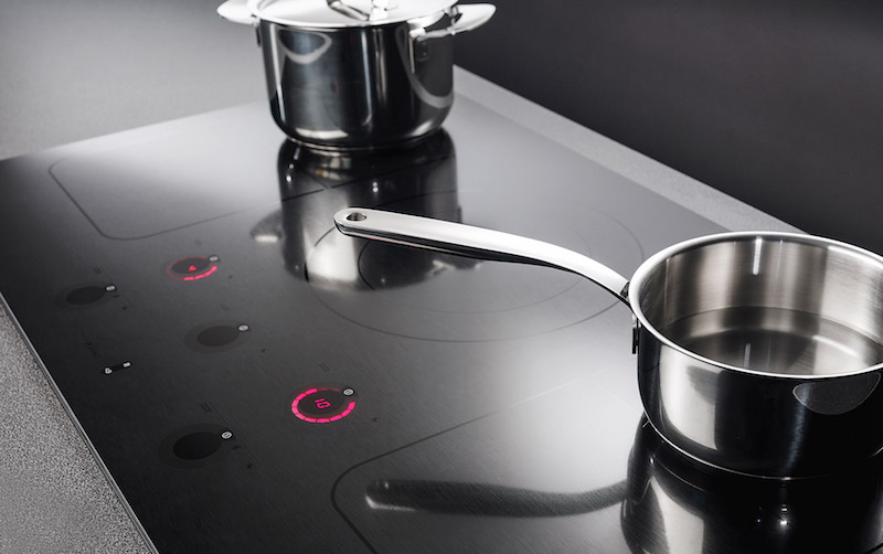 Видео по установке варочной панели со встроенной вытяжкой Elevate